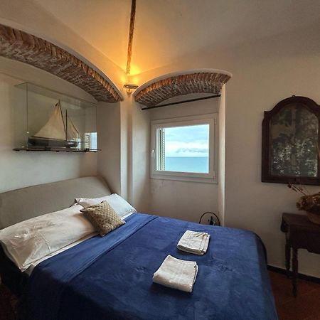 Napoleone Vintage House Villa Imperia Eksteriør billede